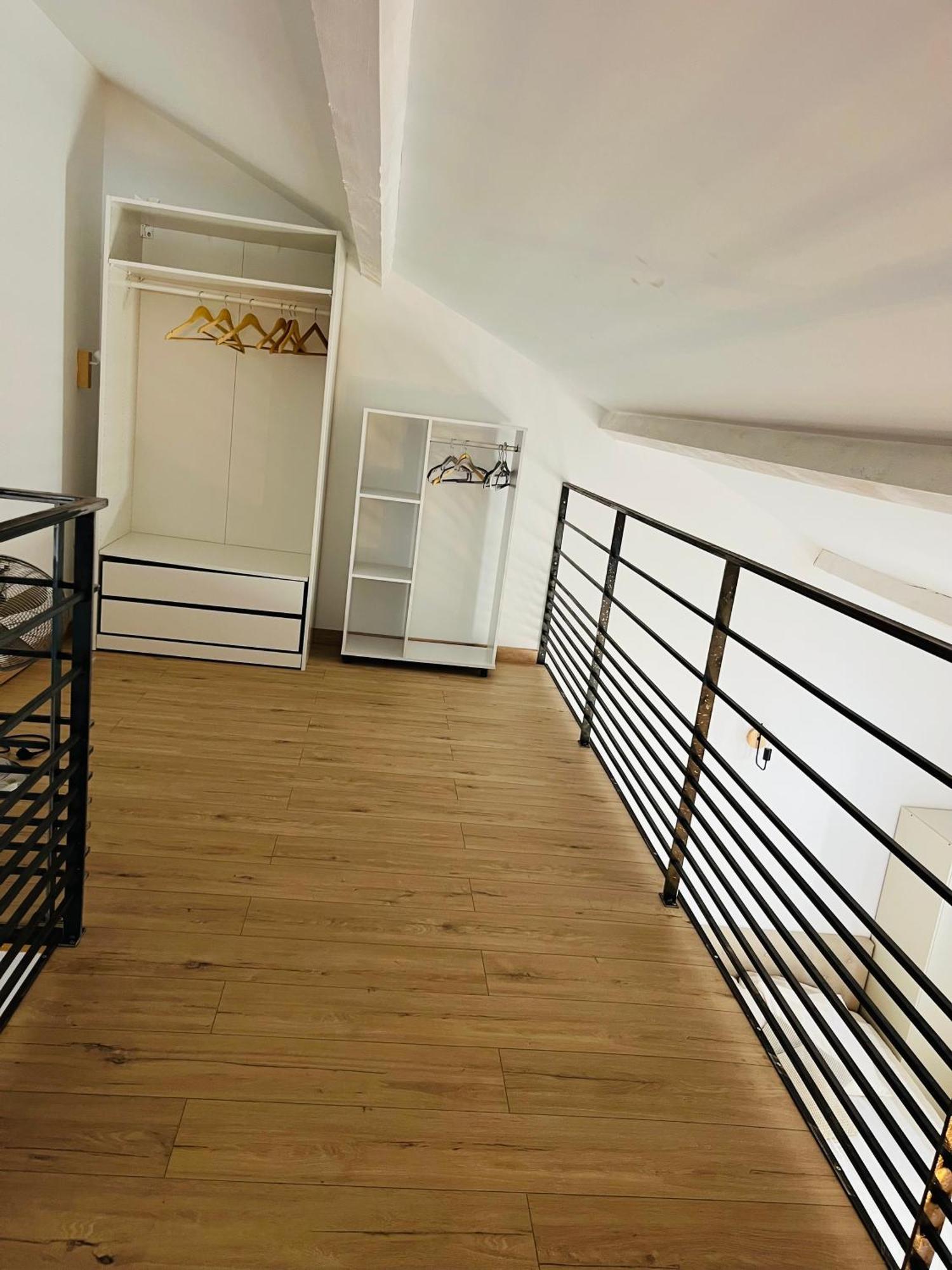 Chez Nous Hotel Mérindol Екстериор снимка